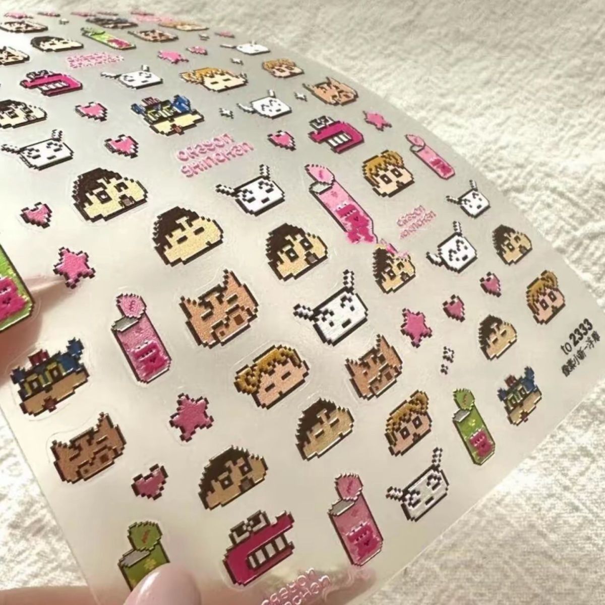 Naklejki na paznokcie 3D z mot – Japanese Lifestyle Goods recenzja i cena